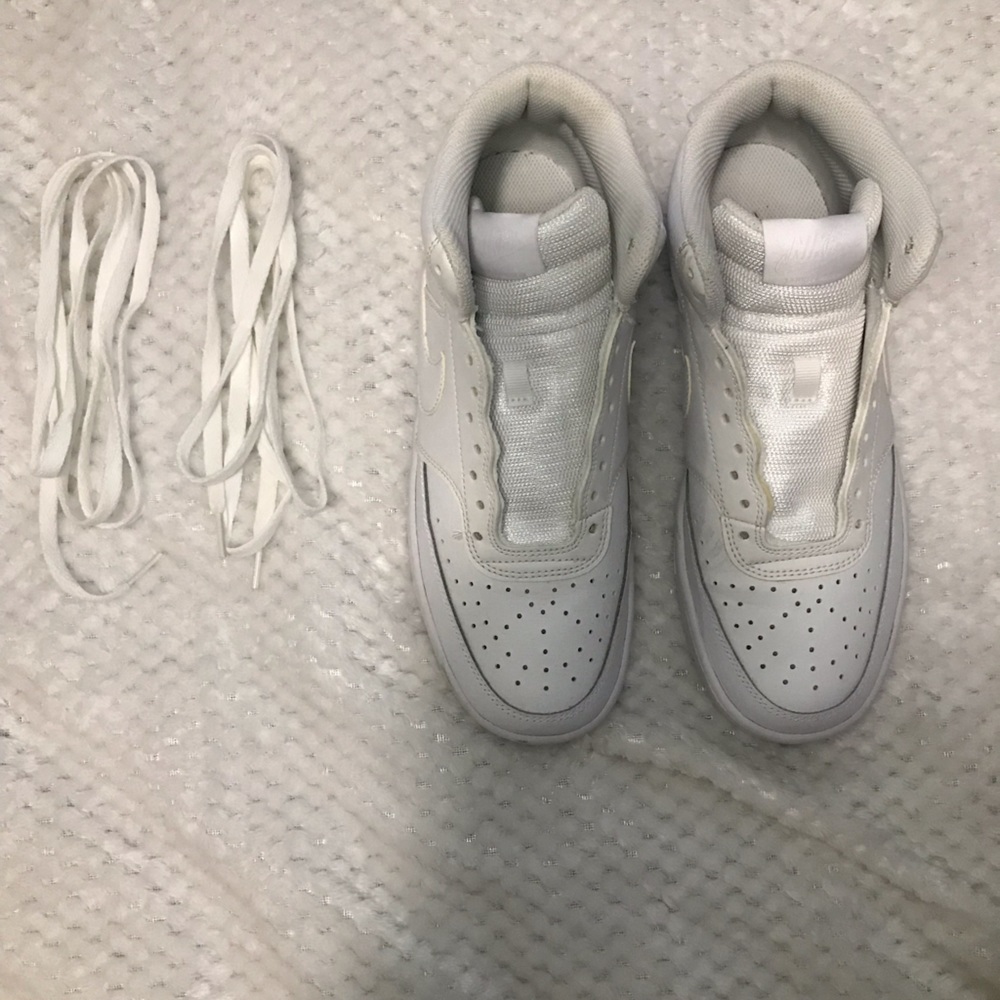 Woman’s white Court Vision Mid shoes